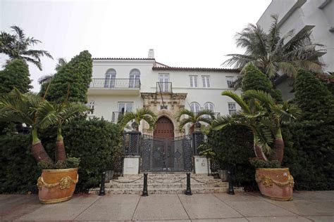 how much did versace mansion sell for|casa casuarina true story.